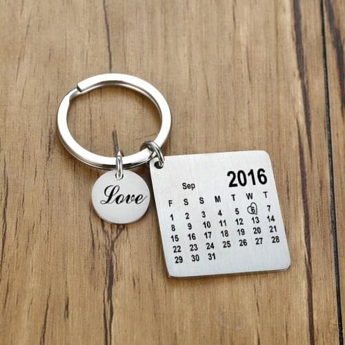 Personalized Custom Calendar KeyChains Stainless Steel Engrave Special Date Birthday Wedding Anniversary Charm Keyring Gift