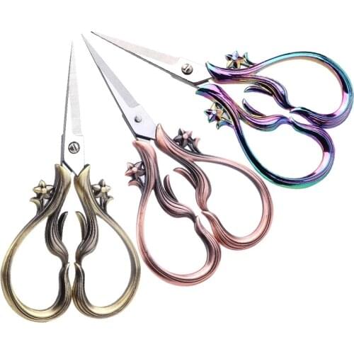 SHWAKK 1 PCS Vintage Scissors Antique Scissors Durable and Sharp Suitable for Tailors Cutting Fabric and Sewing Cross Stitch