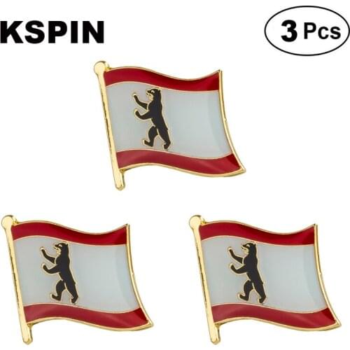 Berlin Lapel Pin Brooches Pins Flag badge Brooch Badges