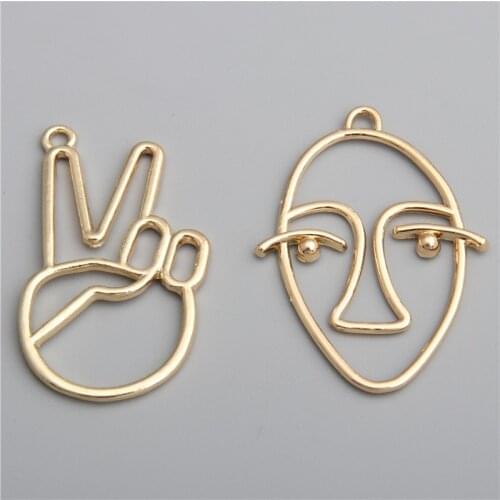 10pcs Face Palm Victory Gesture Charms Pendant KC Gold Punk Rock Personality Pendants For Necklace Making