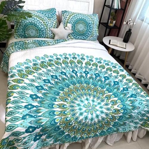 Chic Green red Peacock feather patten Print Bedspread sets 3pcs soft 100%cotton Reversible Oversized coverlet for all season