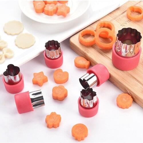 12Pcs/Set Kitchen Baking Tools Handguard Stainless Steel Biscuit Cutter Mould Flower-shaped Vegetable Fruit Cake Modeling Tool