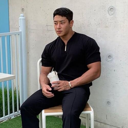 New Arrival V-neck Short Sleeve Men T-shirt Slim Fit T-shirt Men Fitness Casual Summer T-shirt Bodybuilding T-shirt