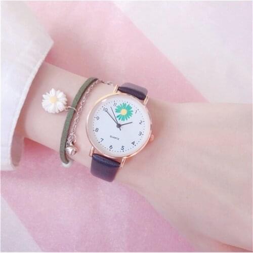Green Daisy Women Fresh Watches Vogue Luxury Ladies Wristwatches Simple Number Scale Female Leather Watch Vogueable Clock