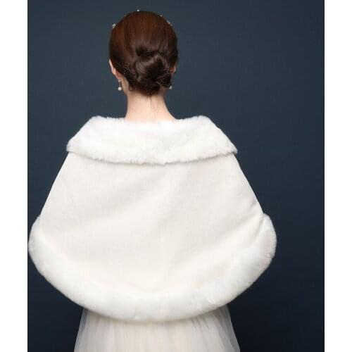 New Arrival RED Wedding Warp Faux Shawl Winter Thick Bridal Jackets Accessories Bridal Gift In Stock