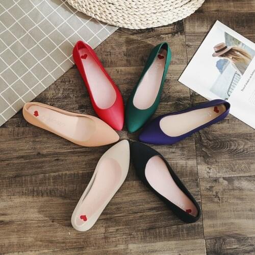Candy brief slip on pointy toe jelly shoes woman waterproof shallow mouth flats loafers trendy non-slip student rain shoes mujer