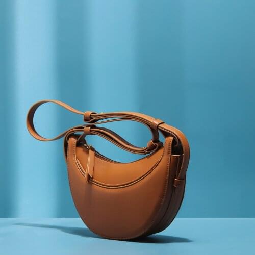 Designer Fashion Ladies Shoulder Bag Luxury Exquisite Cross-body Shoulder Bag Solid Color Small Hobo bags