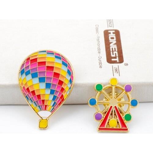 Creative Colourful Hot Air Balloon Brooch Cartoon Movie Enamel Pin Ferris Wheel Badges Backpack Bags Lapel Pins Jewelry Gifts