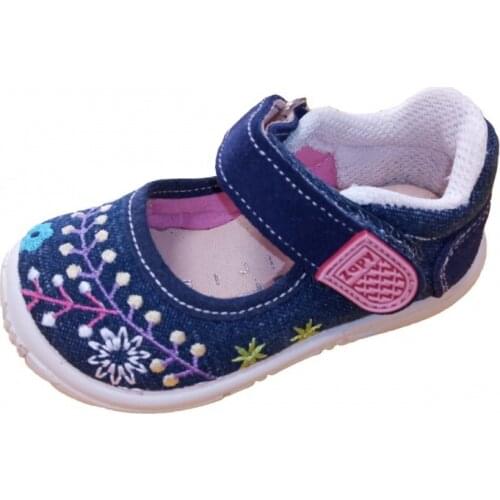 Merceditas canvas with flowers, from Lonettes Zapy for girls
