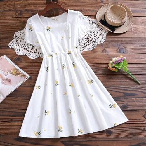 2021 Mori Girl Summer Women White Dress Square Collar Lace Up Floral Embroidery Sweet Dress Elegant Cotton Short-Sleeved Dress