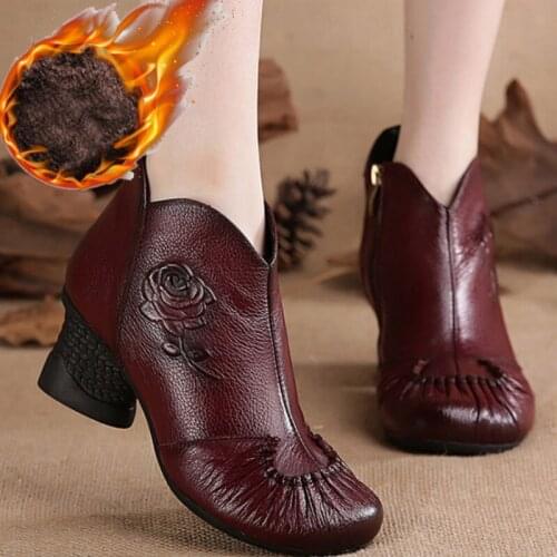 Womens Boots Genuine Shoes 2021 Fashion Winter Shoes Non-Slip Bottom Women Real Leather inside Plush Boots Gift