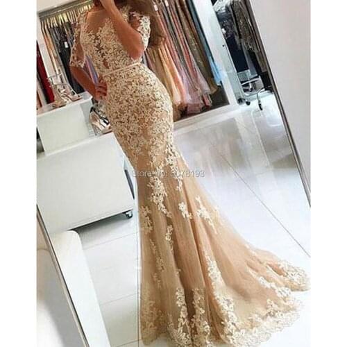 1041 champagne boat-neck natural mermaid/trumpet floor-length lace evening dresses/formal gowns applique&buttons free shipping