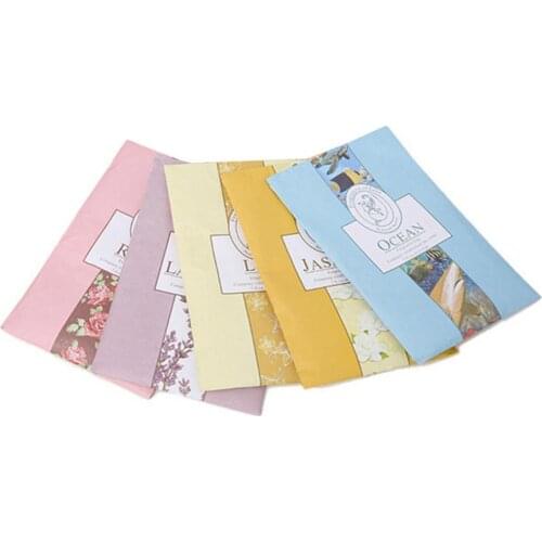 Closet Wardrobe Hanging Mothproof Deodorizing Aromatherapy Natural Sachet Bag