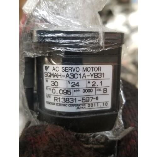SGMAH-A3C1A-YB31 servo motor , used in good condition . 85% appearance new , good working , free shipping