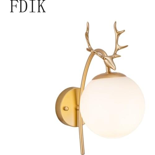 Post Modern Creative Antlers Wall Lamp Nordic Round Glass Sconces for Home Bedroom Kitchen Bathroom Vintage Decor Light Fixture