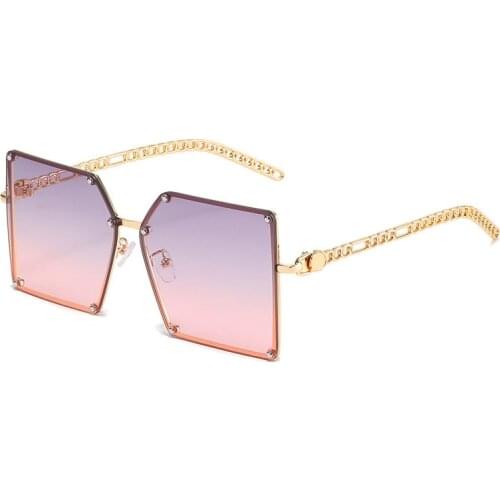 New Fashion Oversized Shades Women Square Metal Sunglasses Vintage Retro Sun Glasses Female Oculos de sol Feminino