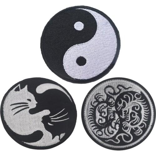 Cute Papachi Cat Yin Yang Kung Fu Chinese Balance Symbol Tai Chi Embroidery Badge Costume Decoration DIY Backpack Hat Applique