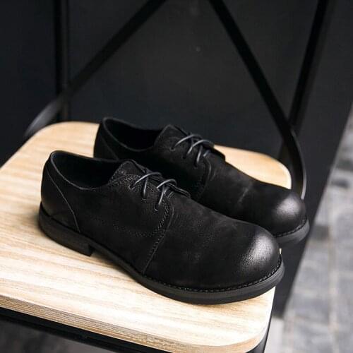 Classic mens shoes, retro and old, Derby low-top mens shoes with laces, mens toe caps, cowhide mens shoes, tooling shoes