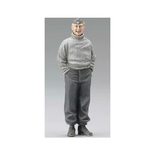 German resin soldiers of World War II casual tank soldiers 1：35