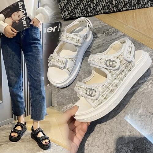 2021 Trends Women Sandals Summer New Flat British Wind Velcro Embroidery Thick-soled Casual Roman Designer Shoes Platform Sandal