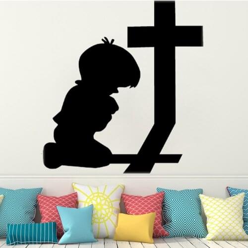 Boy Praying cross Wall Sticker for kids rooms decoration religion Sticker Vinyl kindergarten church home Decal decor HY585