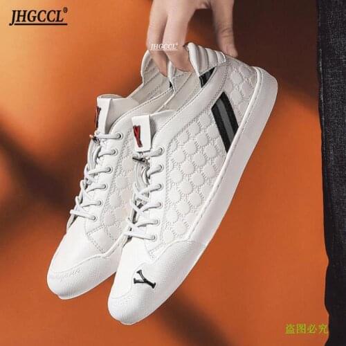 New mens dress shoes First layer cowhide mens shoes New Bovine velvet Rhinestone Rivet womens plover flat loafers P9