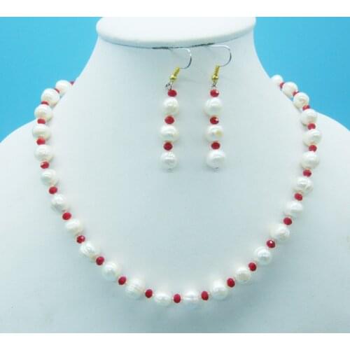 Exquisite and beautiful! 9MM natural white baroque pearl, crystal necklace, the most beautiful gift for female friends 18"