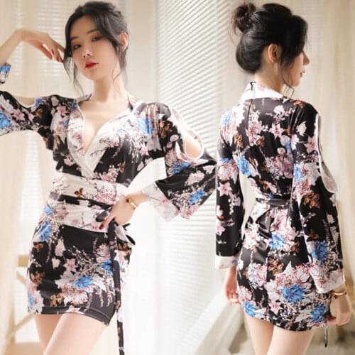 2020 new fun two yuan Japanese printed cardigan kimono temptation suit female game uniform sexy nightdress