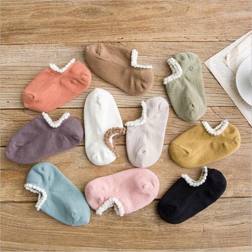 Spring And Summer Thin Cute Solid Color Lace Invisible Womens Socks Korean Low-Cut Shallow Mouth Japanese Socks Women Non-Slip