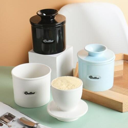 2021 Round Butter Sealing Box , Ceramic Butter Plate with Knife , 500ml Cheese Storage Tray Butter Dish