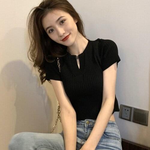 Solid color Knitted Tee V-neck sexy slim short T-shirt summer womens wild short knit short-sleeved T-shirt