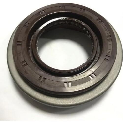 90311-T0084 90311T0084 differential side gear shaft oil seal for Toyota runner SIZE 47-81.1-8/26