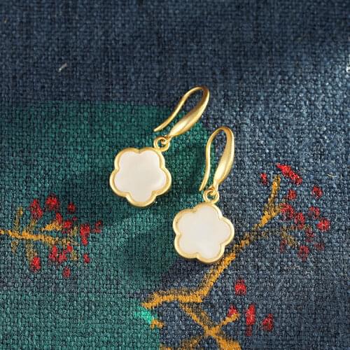 Natural Hetian Jade White Jade Plum Earrings S925 Womens Sterling Silver Simple Flower Earrings Exquisite Fashion Ear Jewelry