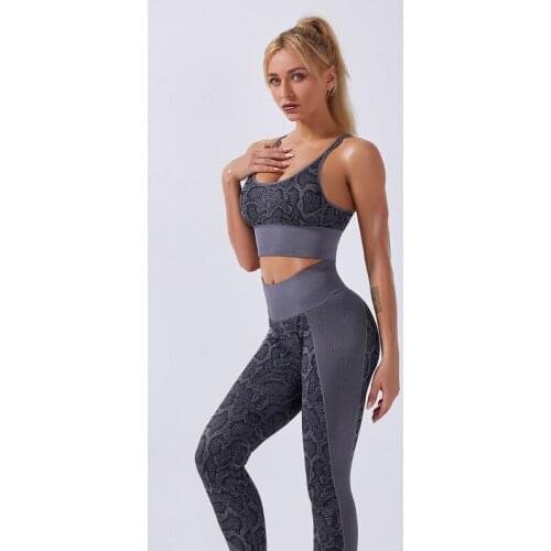Fashion Womens Seamless Yoga Suit Sportswear Fitness Suit Sports Bra Leggings 2 Piece Sets Gym Clothes Costume For Yoga Female