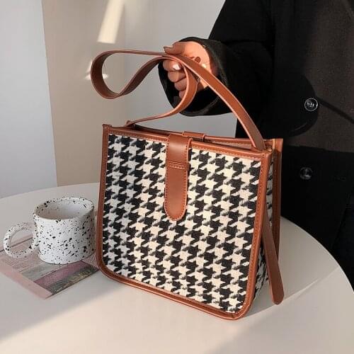 Hot Style Large-capacity Handbags New Trendy Fashion Cross-body Houndstooth Woolen Shoulder Bucket Bag Dual-use Bag Width: 26cm