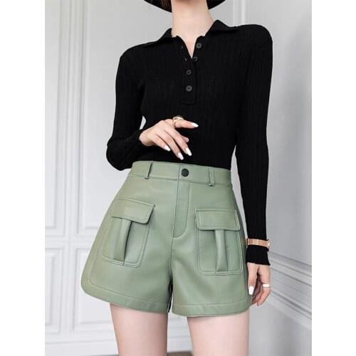 EOENKKY Women's High Waist Shorts