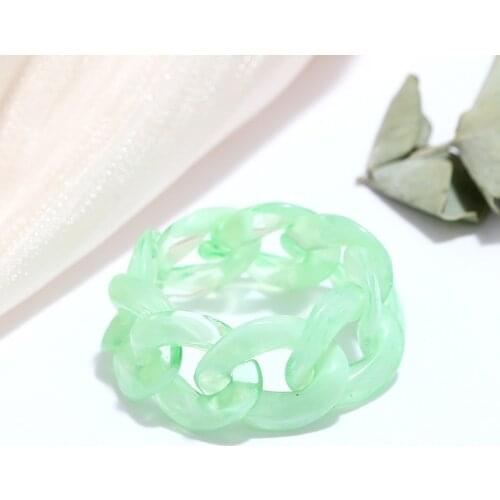2021 Trend Chain Rings for Women Korean Fashion Color Resin Ring Design Simple Acrylic Ring Wholesale Jewelry