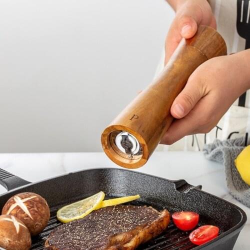 3Pcs Acacia Wood Salt And Pepper Grinder Set Manual Pepper Grinder Mill with Spoon Salt Shaker Grinder for BBQ Cooking Kitchen