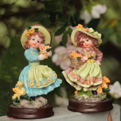 American Palace Style Girls Resin Sculpture Courtyard Villa Balcony Figurines Decoration Outdoor Garden Lawn Accessories Crafts