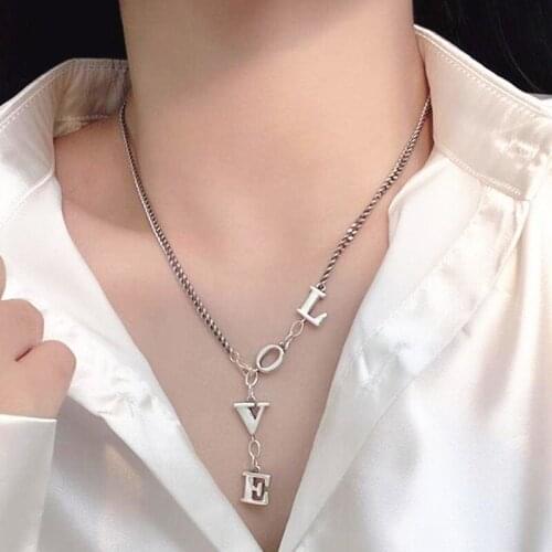 Origin Summer Statement Asymmetric Letter Love Pendant Necklace for Women Girl Trendy Silver Color Metal Chain Necklace Jewelry