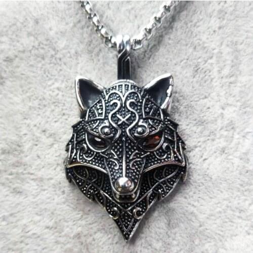 Fashion Domineering Personality Red Eye Wolf Head Men and Women Metal Punk Exaggerated Pendant Necklace Gift