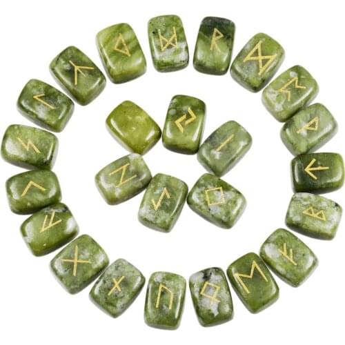 TUMBEELLUWA 1Lot (25Pc) Green Jade Engraved Rune Stones Set Healing Reiki Crystal Tumbled Stones