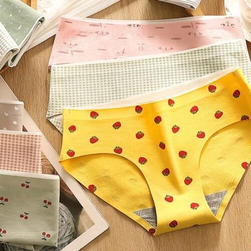 Cute Fruit Print Cotton Panties Janpanese Style Seamless Mid Waist Briefs Underwear Female Breathable Comfortable Underpants New