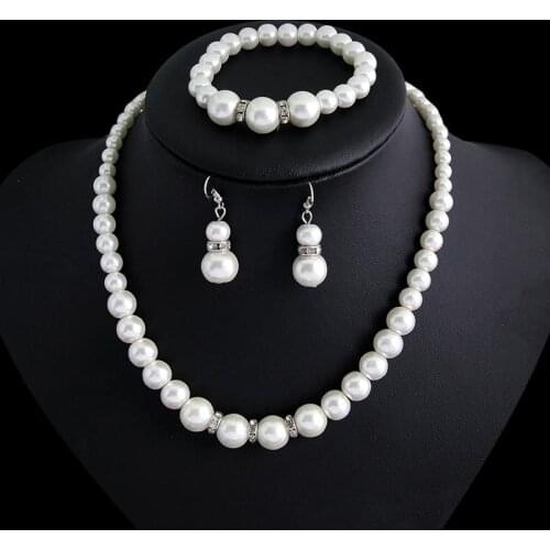 Attractive Luxurious Smooth Simulated Pearl Bracelet Necklace Earring Set for Women 3-Piece Jewelry Set