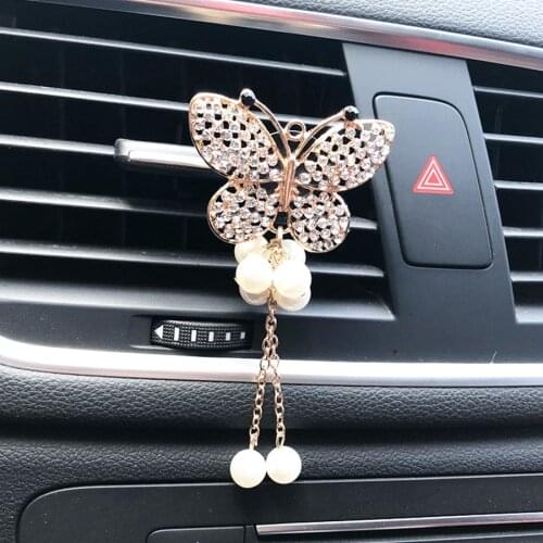 Pearl Butterfly Tassel Car Ventilation Perfume Clips Diamond Hollow Aromatherapy Car Air Fresh Perfume Interior Accessories