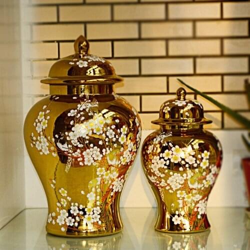 Plum blossom Golden color glazed jingdezhen high temperature ginger jar vase suitable home and hotel decoration temple jar