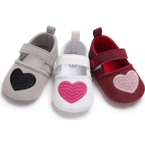 Lovely Glitter Love Baby Shoes Princess Newborn Toddler Pram Soft Sole Prewalker Anti-slip Baby Shoes 0-18M