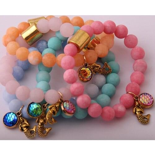 Wholesal Fashion Mermaid Bracelets Made 10mm Beautiful Stone Fish Scales Charm Bracelet For Women Armband