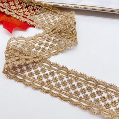 5-10Yds 4cm Wide Golden Grid Style Hollw Flower Fabric Diy Lace Wedding Fluorescent Gold Thread Embroidery Accessories Trim