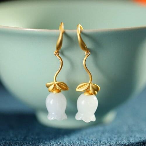 Natural Hetian Jade Lily Eardrops Natural Hetian Jade White Magnolia Flower Earrings Womens Fashion Golden Leaf Earrings